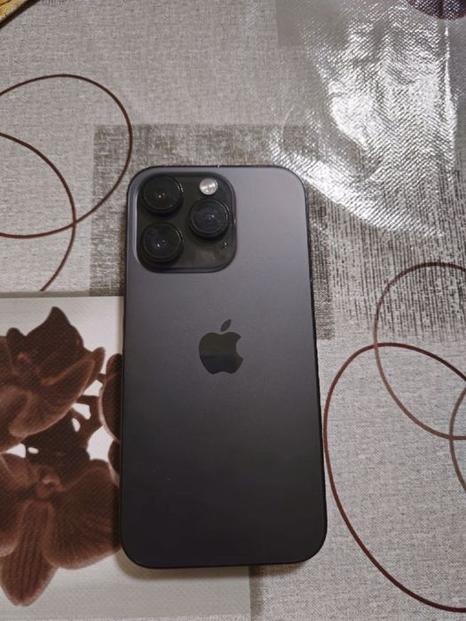 iPhone 14 pro.