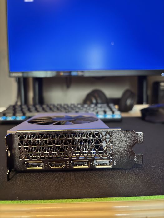 Nvidia RTX4060 ITX Single Fan