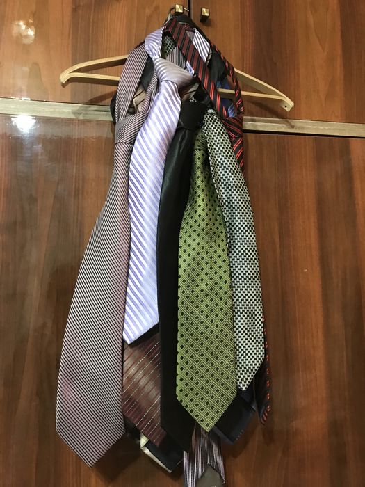 Галстуки разные