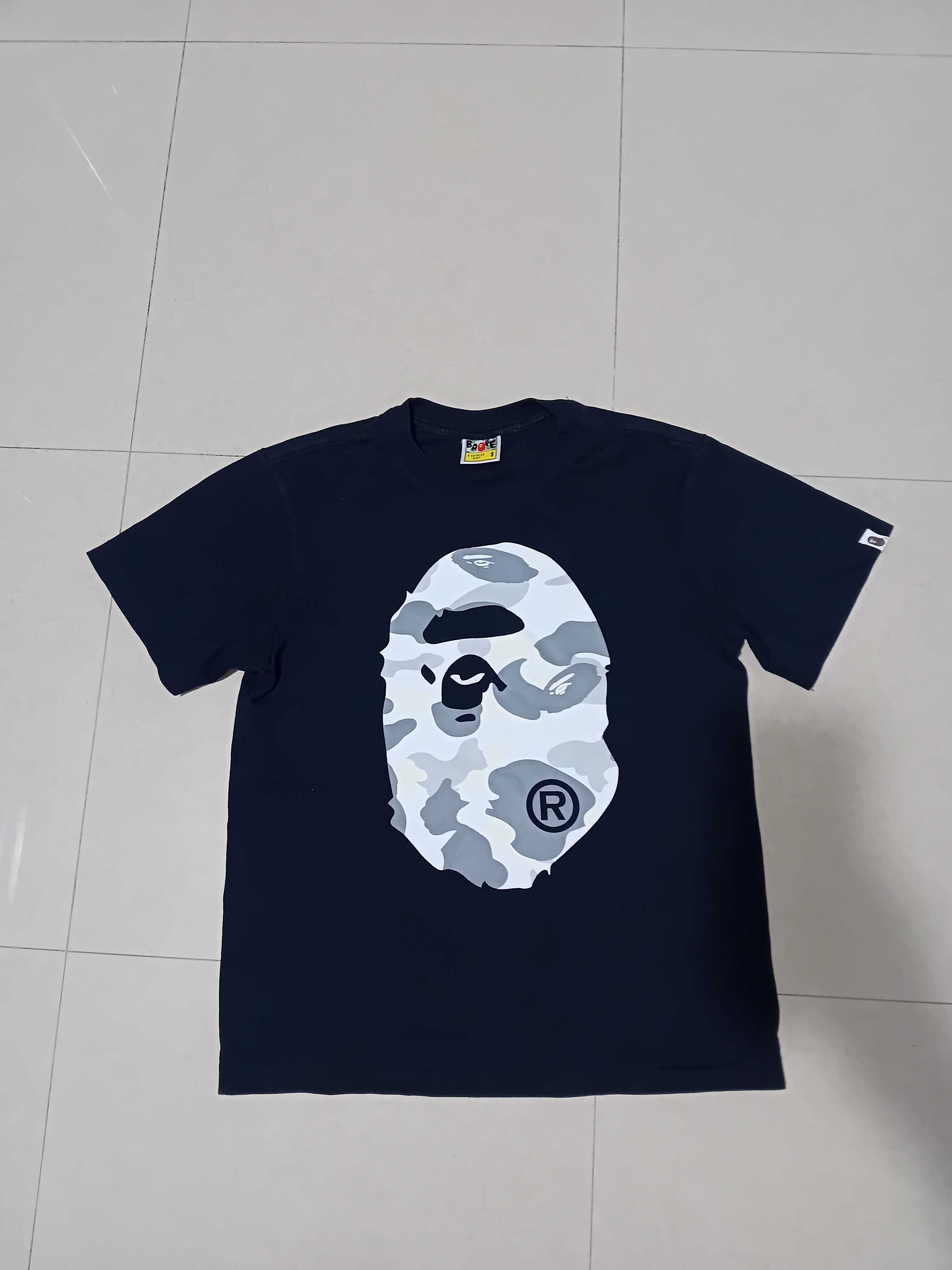 Тениска на Bape черно-бяла