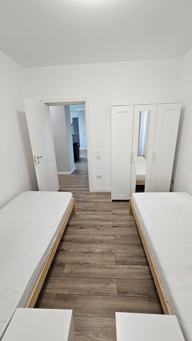 Apartament 4 camere centru