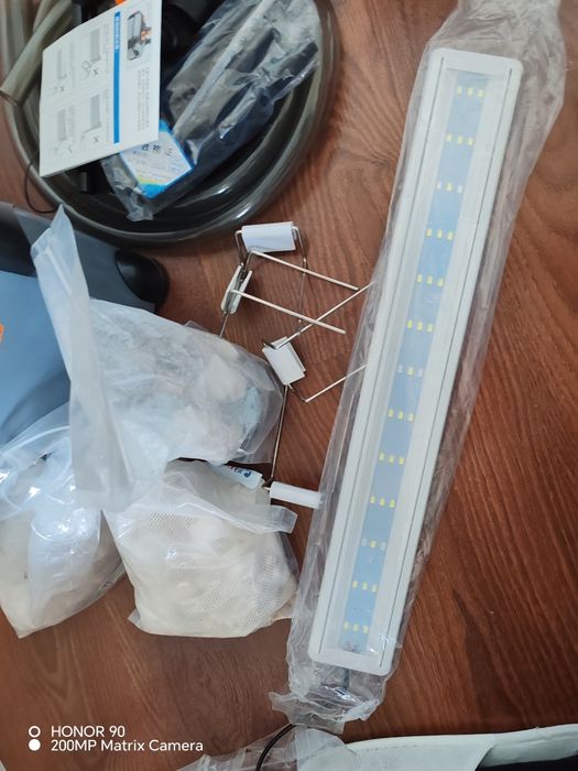 Filtru extern și accesorii pentru acvariu