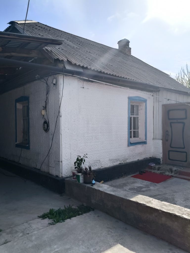 Срочно Продается дом 4 комнат