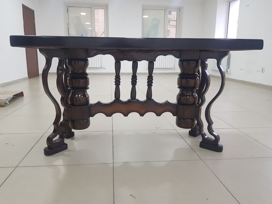 Продам стол ручной работы