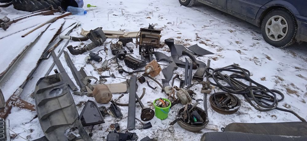 Продам запчасти на Ваз Жигули 2107 , 2105 ,2102