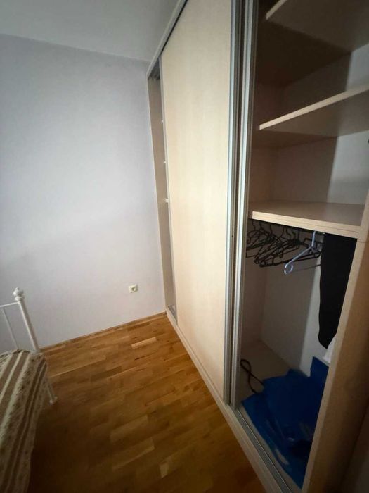 Дава се под наем Двустаен апартамент в Варна, Базар Левски - 65 кв.м за 510 € - Снимка #11