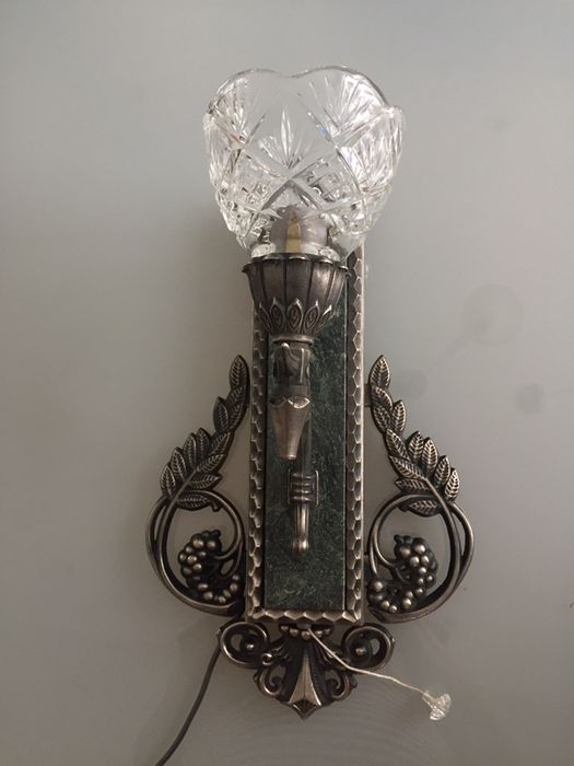 Продам Бра и Зеркало, новое.