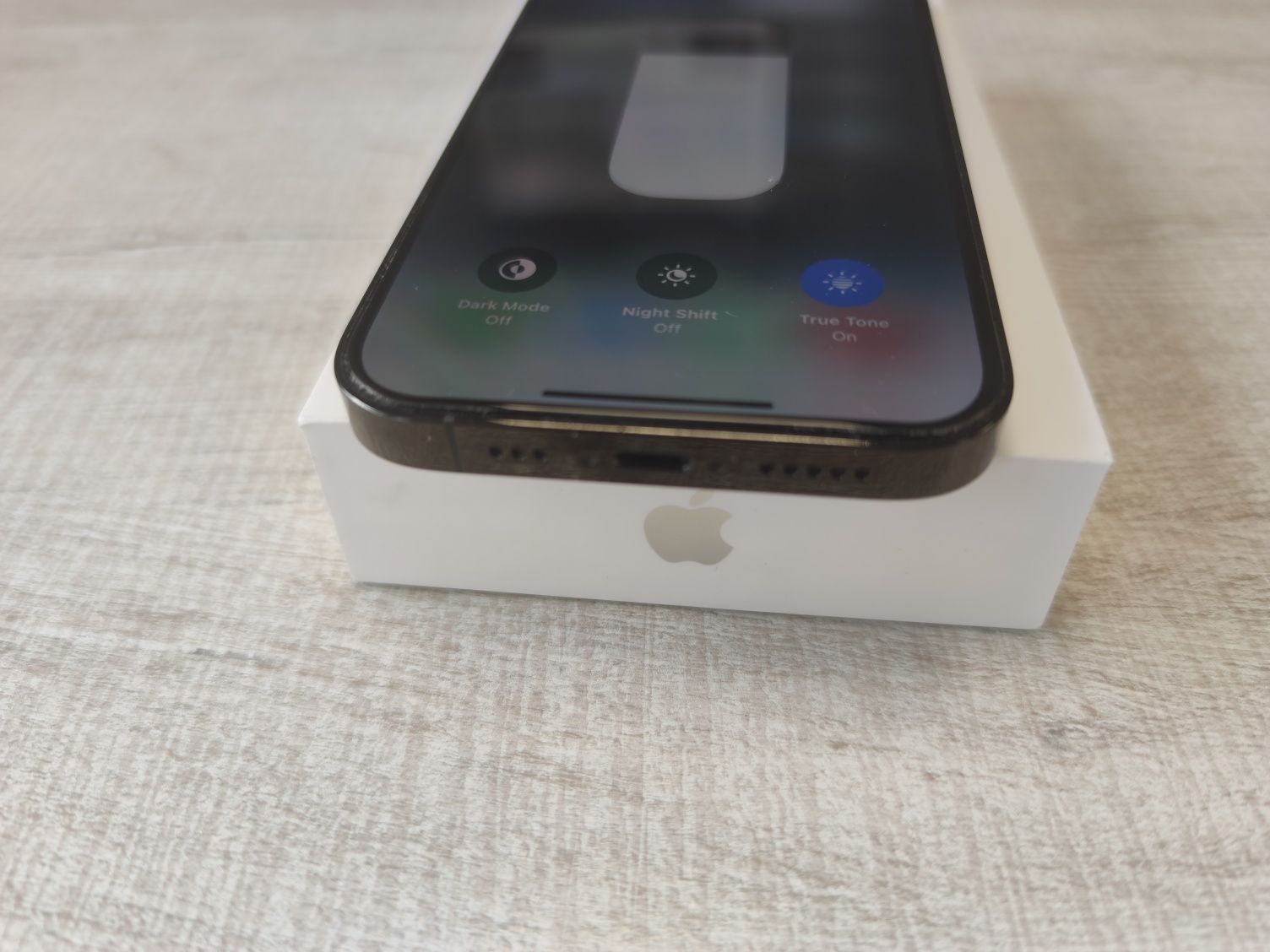 Като нов!Apple iPhone 14 pro 256GB Black 89% battery!