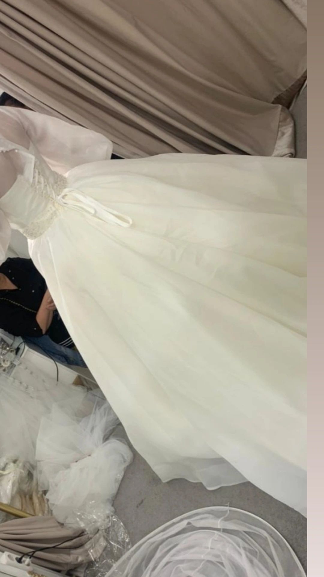 Свадебные платье шикарное
