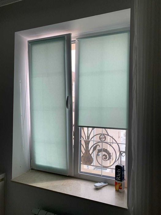 Ремонт и регулировка пластиковых окон и дверей, замена резины, жалюзи