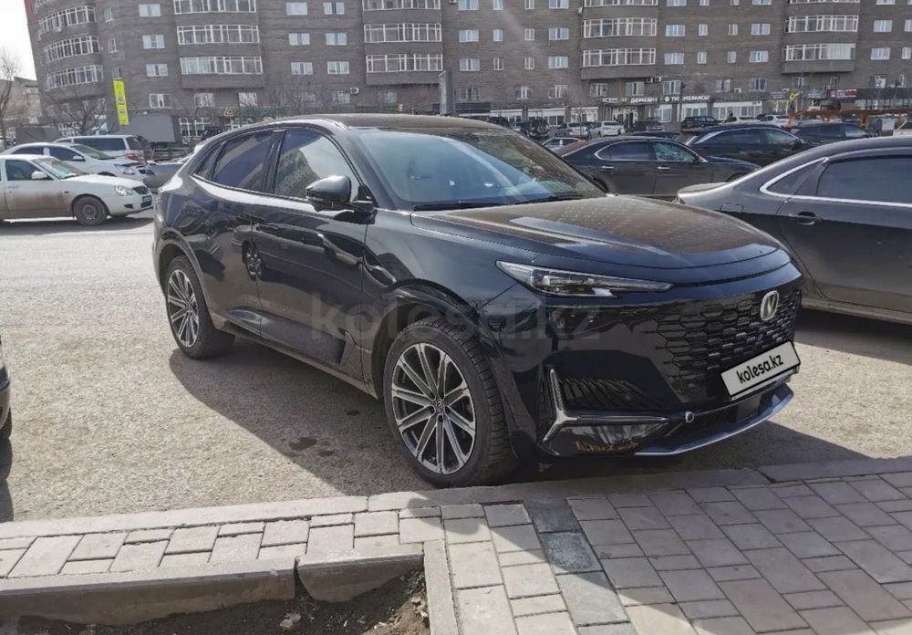 Changan UNI-K 2023г, Обмен на недвижимость. Tech полная комплектация.