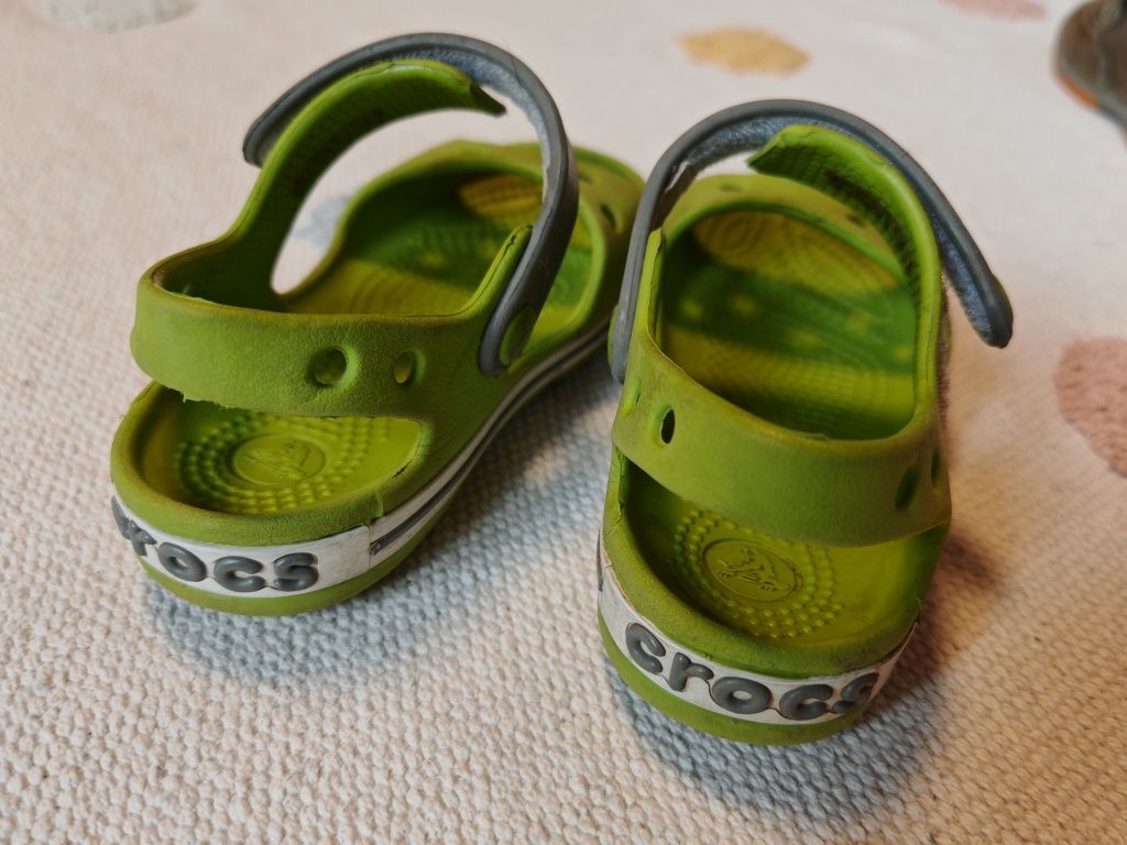 Crocs сандали C8