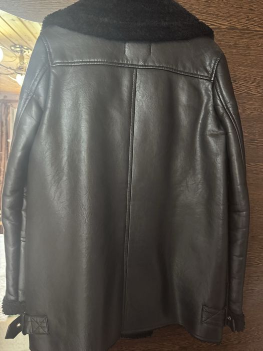 Geaca Bershka XS imitatie de piele, impecabila