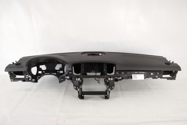 Оригинална арматурна таблa в добро състояние Мерцедес-Бенц / Mercedes-