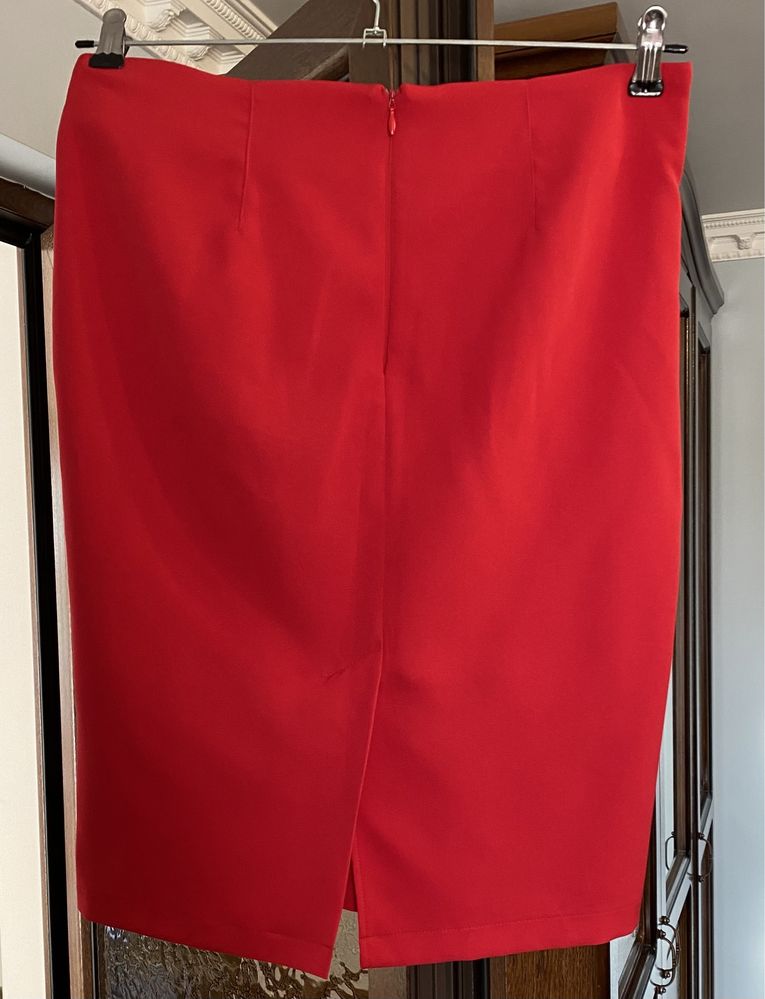 Costum rosu din 2 piese