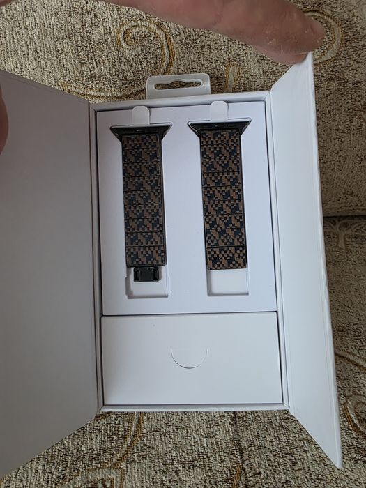 Верижка за Apple watch Pitaka