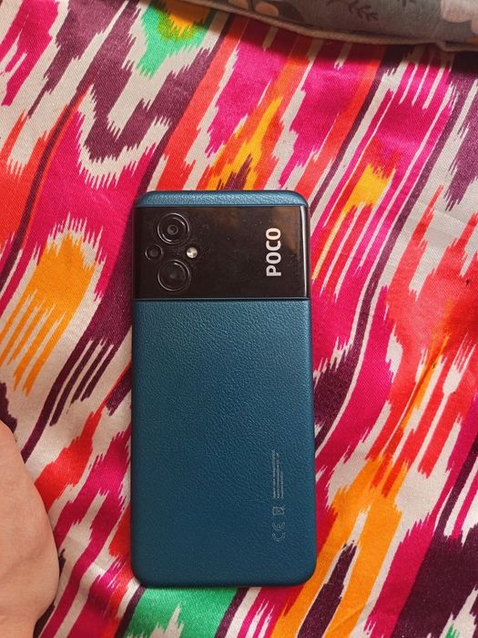 Продаётся телефон