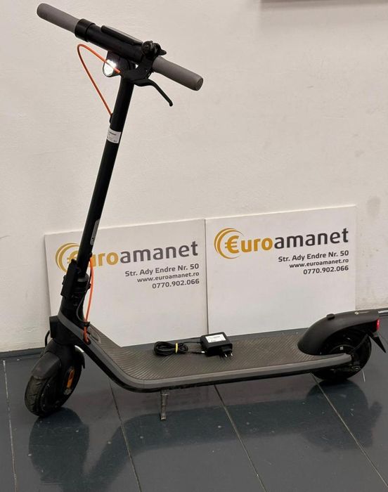 Trotineta electrica NINEBOT E2, 10 inch, negru -A-