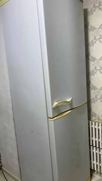 Холодильн сатылады