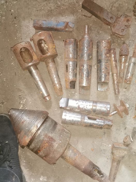 Accesorii strung sí pile