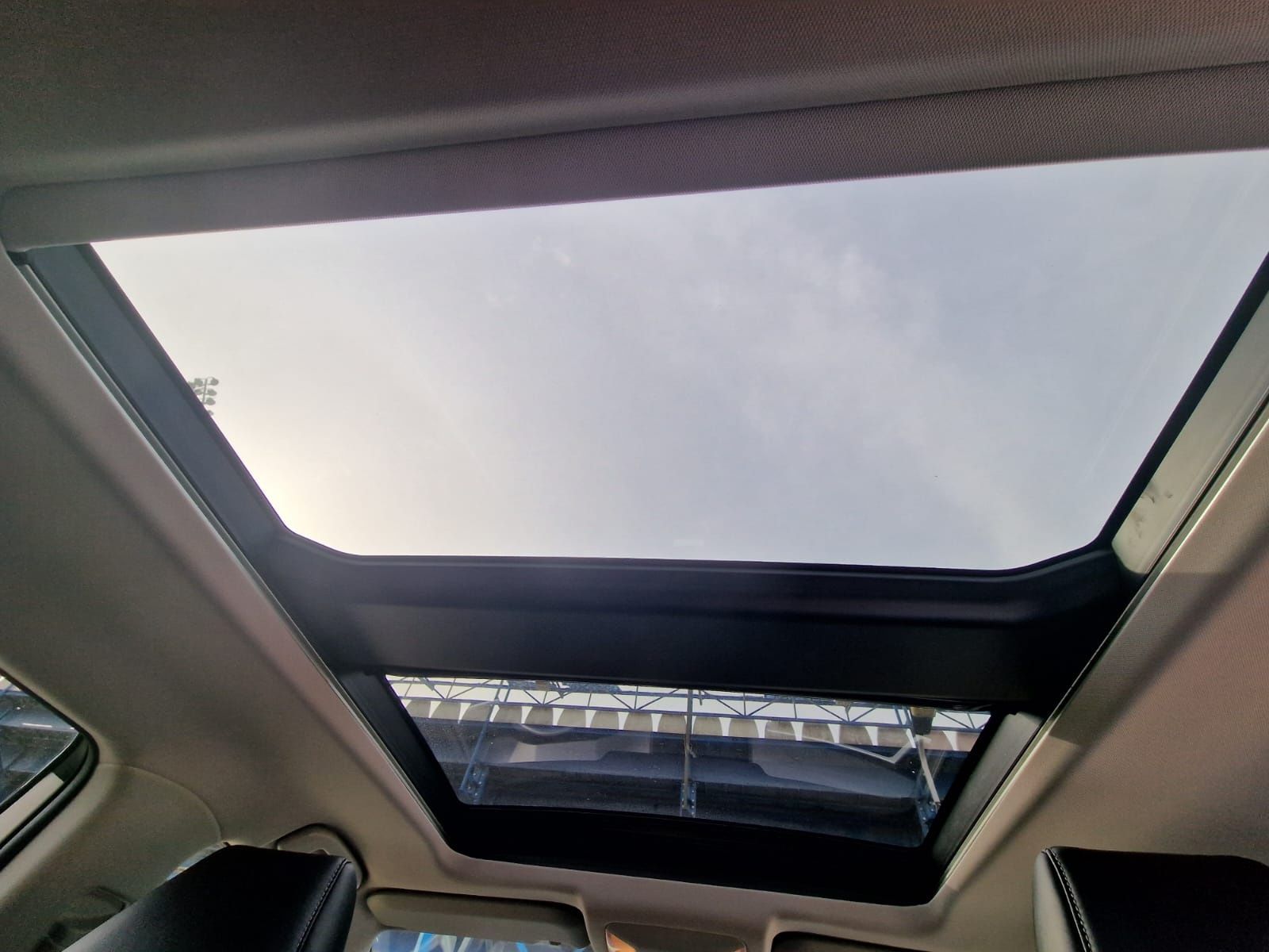 Toyota RAV4 4x4 Luxury Premium