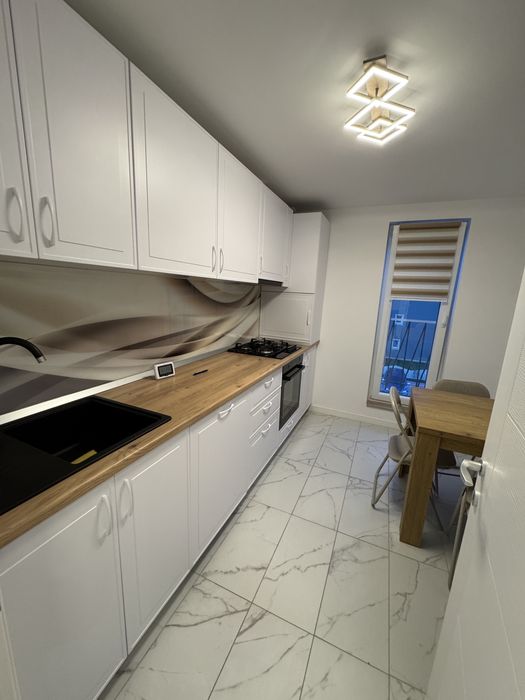 Apartament Spatios 3 camere Cosmopolis