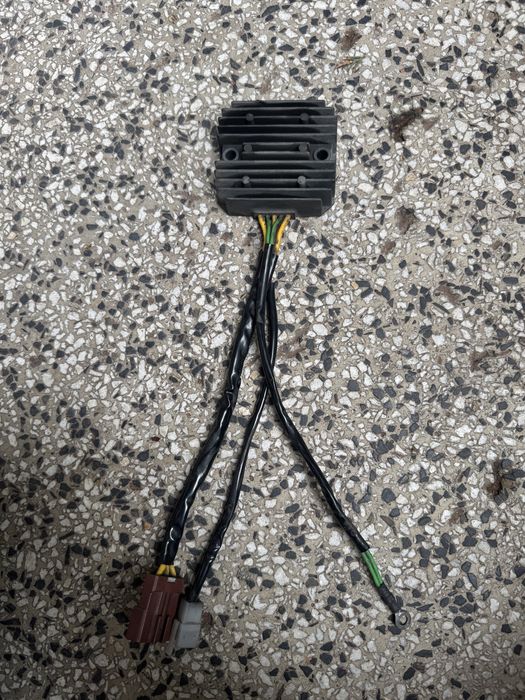 Реле регулатор - SH541SA от КТМ LC4