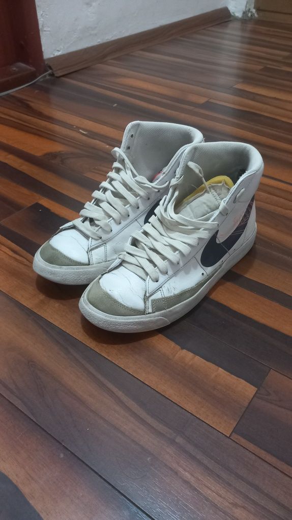 URGENT Nike Blazer Mărimea 41