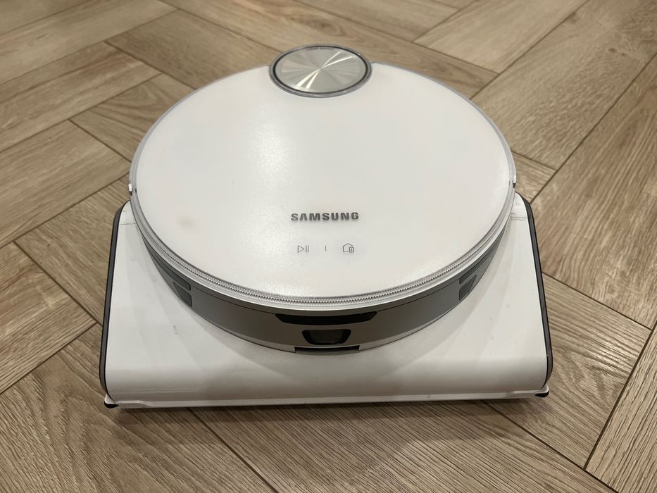 Робот-пылесос Samsung Jet Bot AI Plus VR50T95735W/EV белый