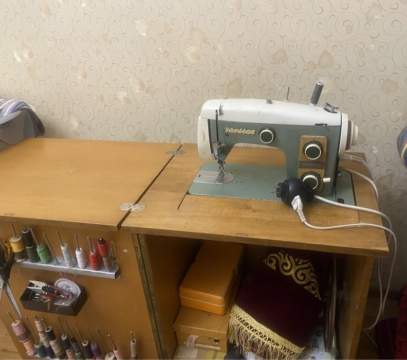 Продам шв машинку веритас