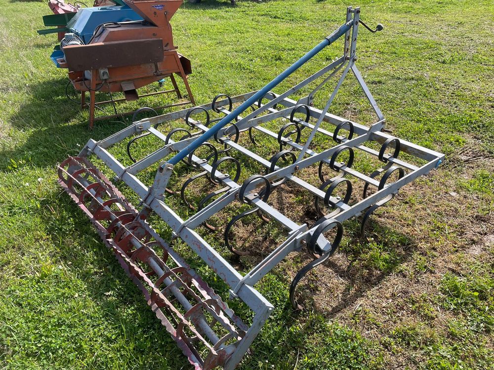 Cultivator combinator disc purtat