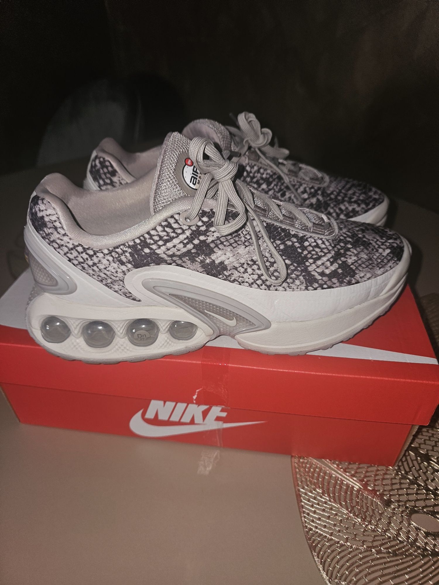 Найк air max DN.