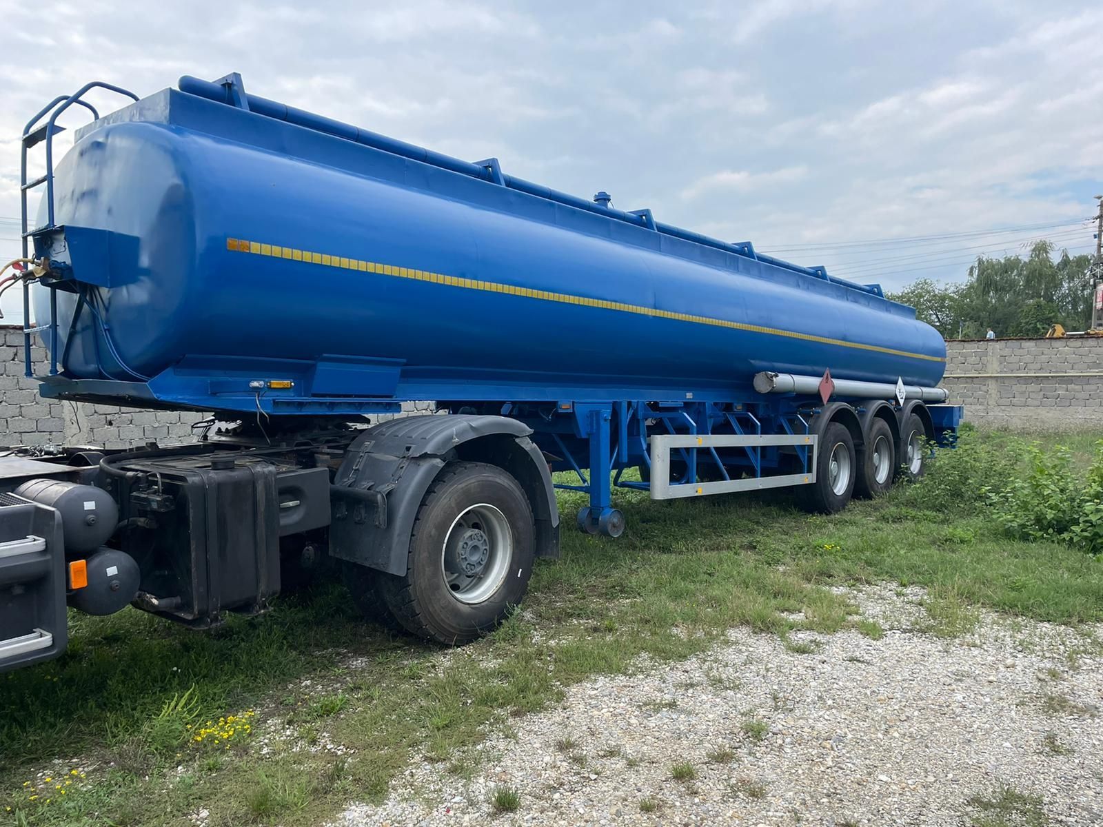 Semiremorca cisterna 30000l Automecanica