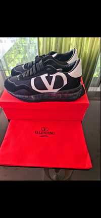 Adidasi/sneakers Valentino, colectia noua, marimea 42