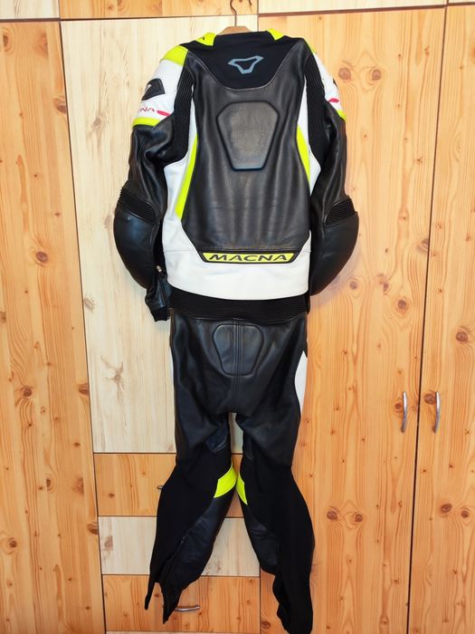 Combinezon moto piele 2 piese ca NOU L 52