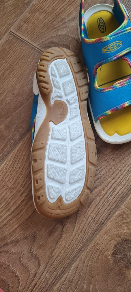 Сандали keen н. 37