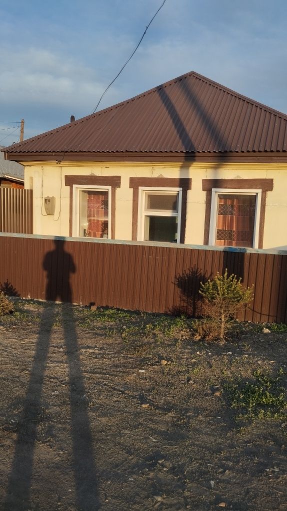 Продам дом р/н Маг ,,Зетта"