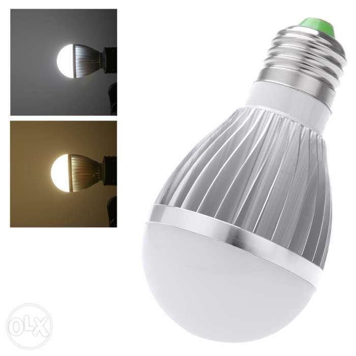 Bec LED 7W/220V cu senzor de sunet si de lumina