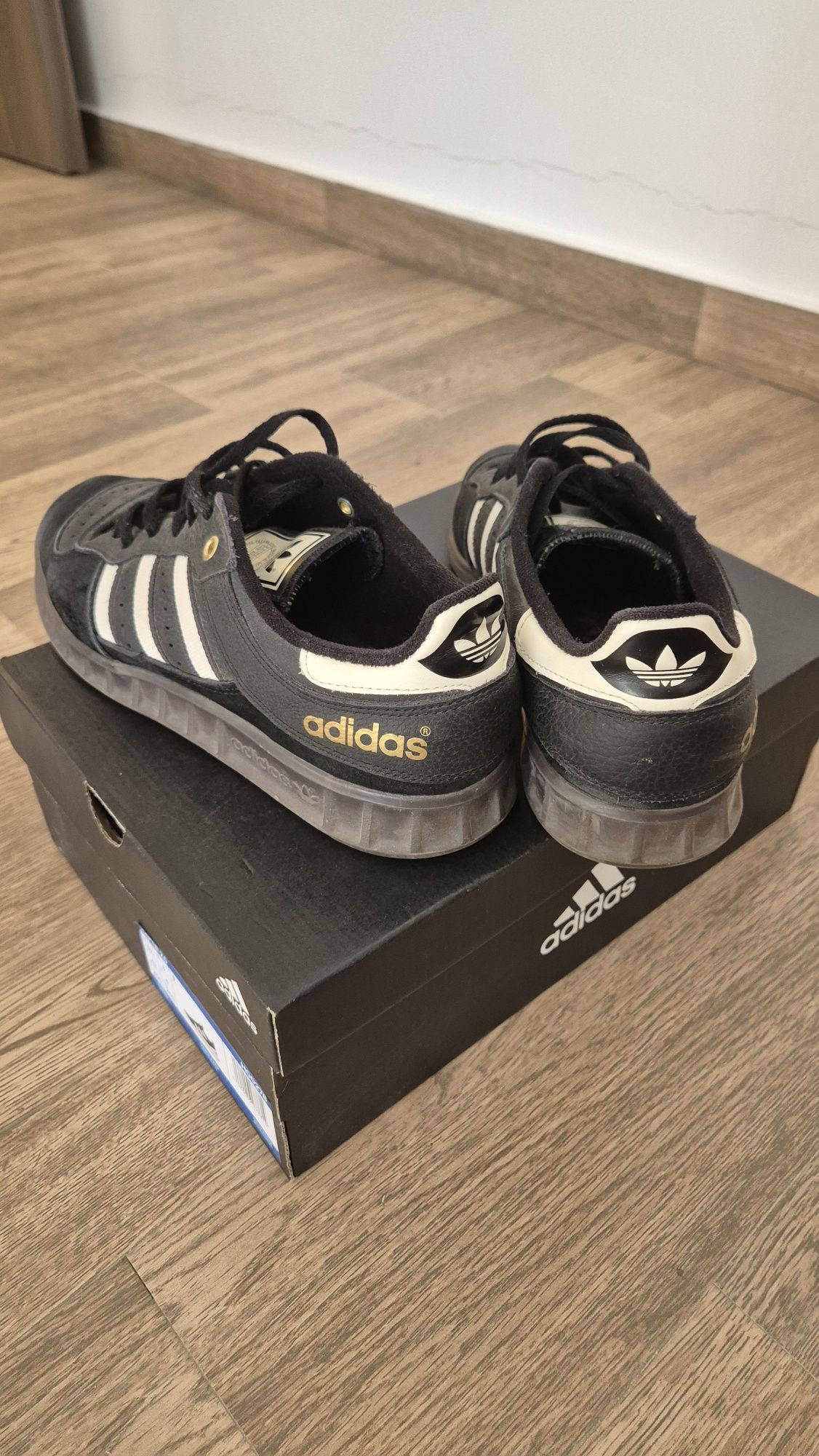 Tenisi Adidas Originals