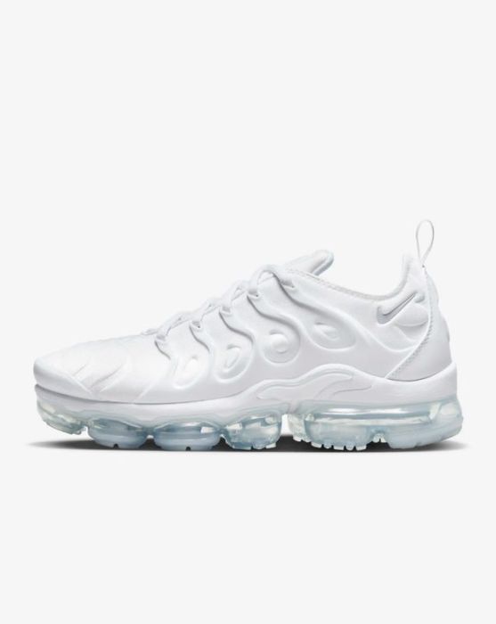 НОВИ! Nike Vapormax Plus "Triple White"
