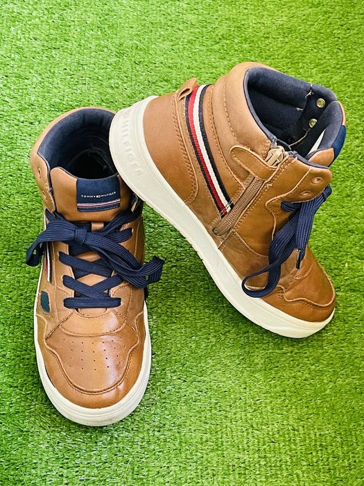 Ghete iarna Tommy Hilfinger 37