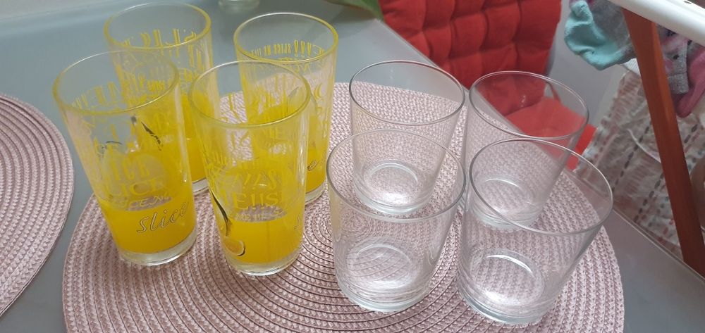 Pahare - 2 seturi de cate 4