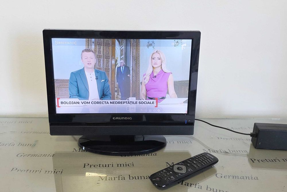 TV pt rulota,camion etc Grundig Vision 2 16-2930 - 19 inch/48 cm - 12v