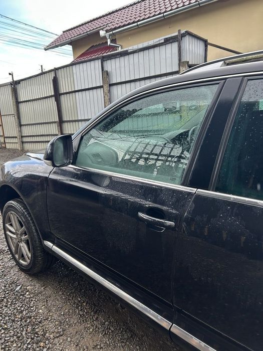 Usa Stanga Fata Volkswagen Touareg 7L facelift 2007 - 2011 SUV 4 Usi NEGRU (1221)