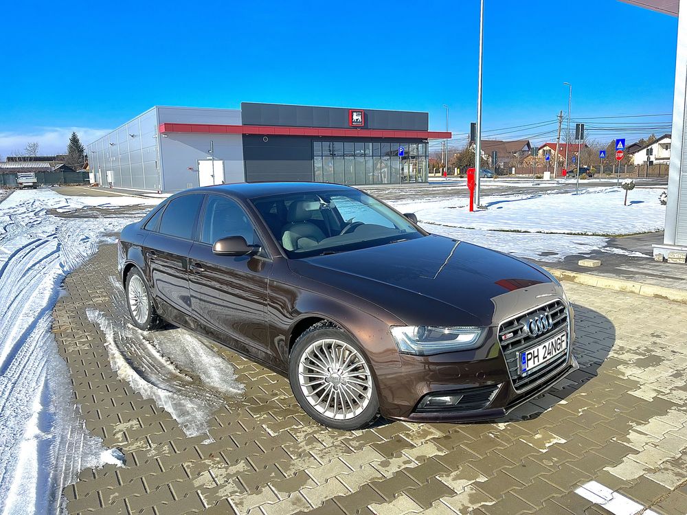 Audi A4 2013/ MOKKA BROWN / Piele GRI / Navi / Xenon / LED / 177cp