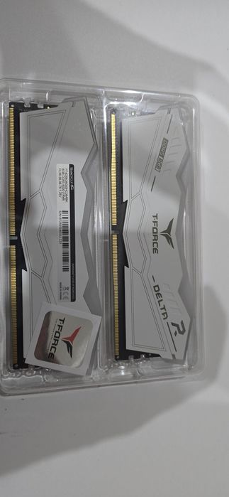 Озу ddr5 6000mhz T-FORCE DELTA RGB 16GB(8X2)
