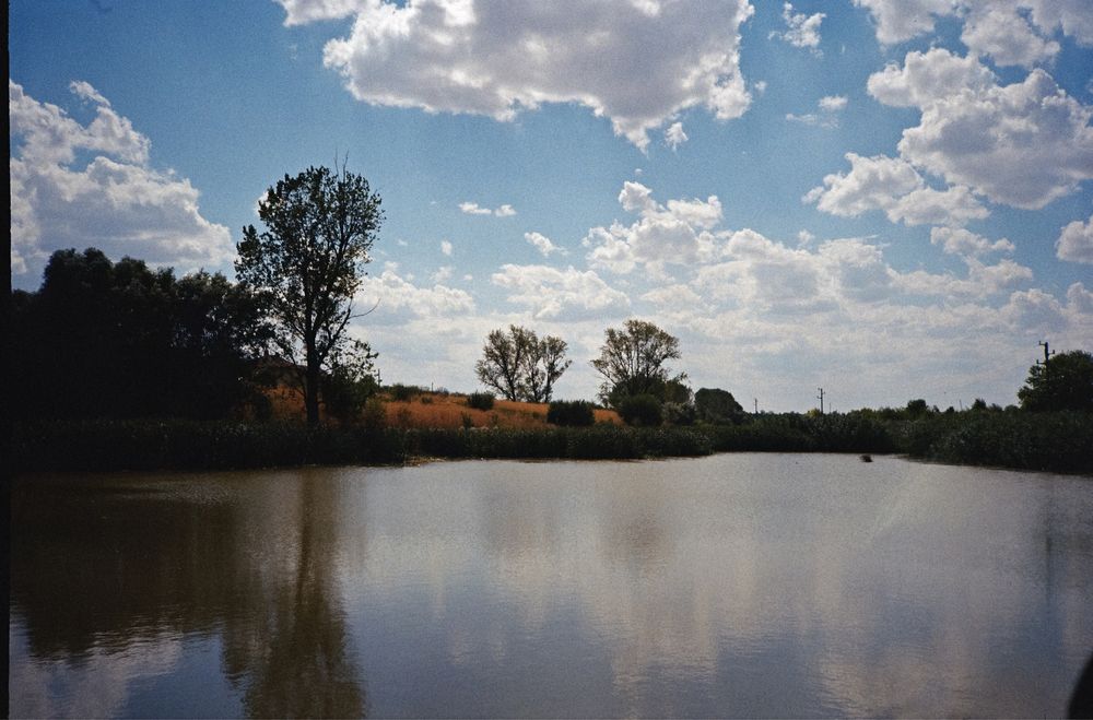 Лентов фотоапарат Yashica T4