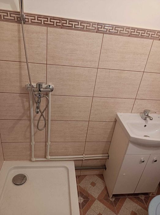 Inchiriez Garsoniera aproape de Mall, Direct proprietar