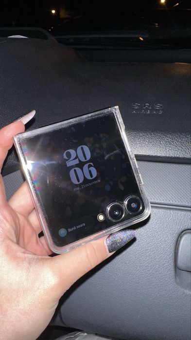 Samsung Galaxy Z Flip 7, 12GB RAM, 512GB jet-black ca nou