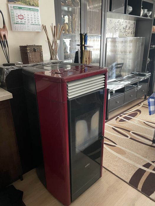 Пелетна камина Ravelli – Модерен дизайн, висока ефективност и тихa